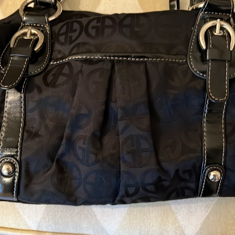 Giani Bernini Black Purse with Outer Pocket